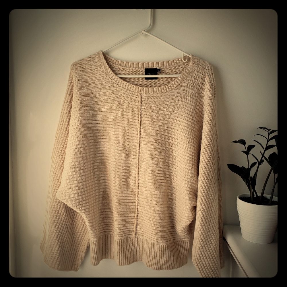Cliche` Sweater, 3/4 bat wing arm